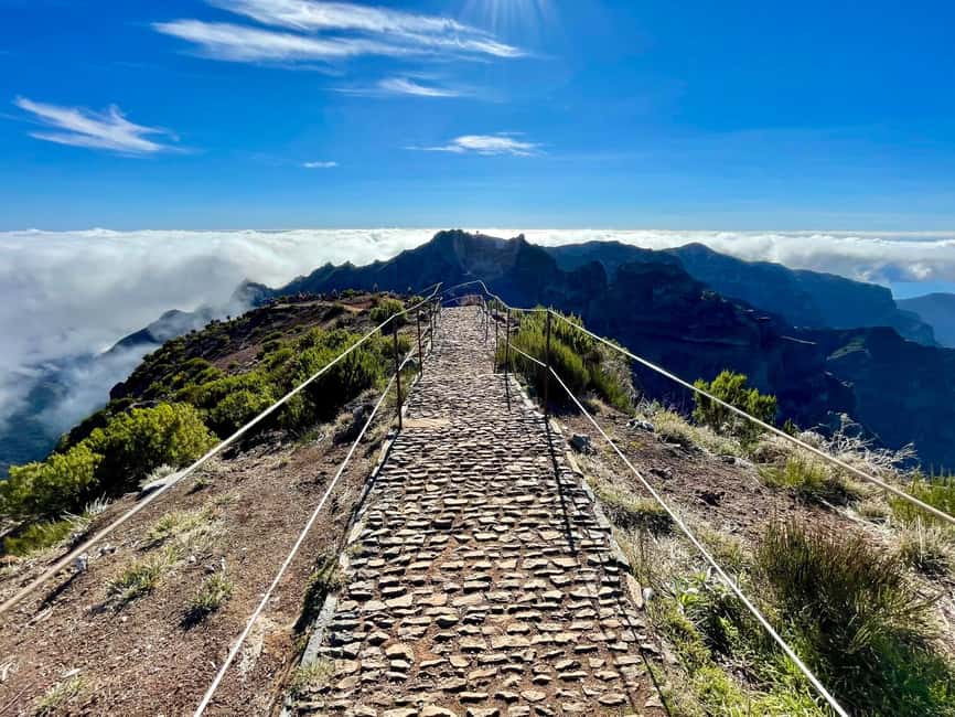 Funchal: Pico do Arieiro & Pico Ruivo Hiking Transfer - Who should book this mountain day?