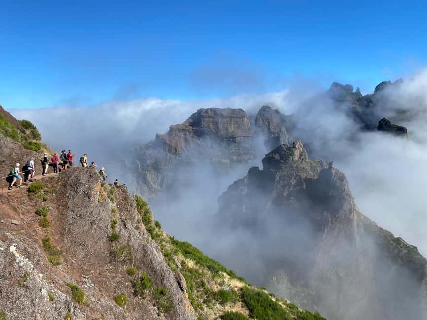 Funchal: Pico do Arieiro & Pico Ruivo Hiking Transfer - What the five-hour hike really feels like