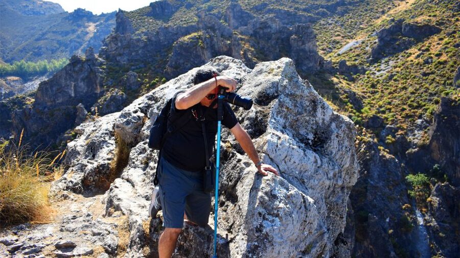 Granada: Los Cahorros de Monachil Canyon Hiking Tour - Crossing bridges and entering the canyon