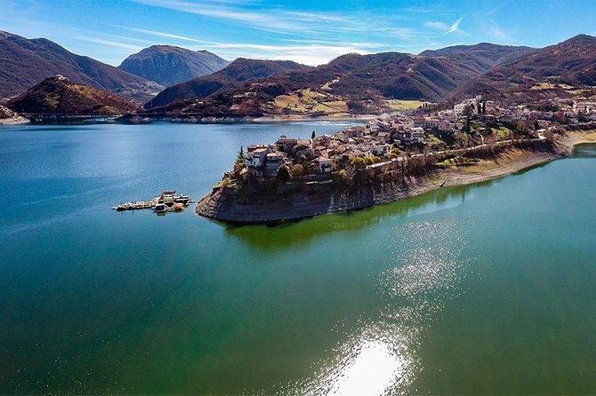 Hike Lake Castle and Good Food! - Why this makes a good break from Rome