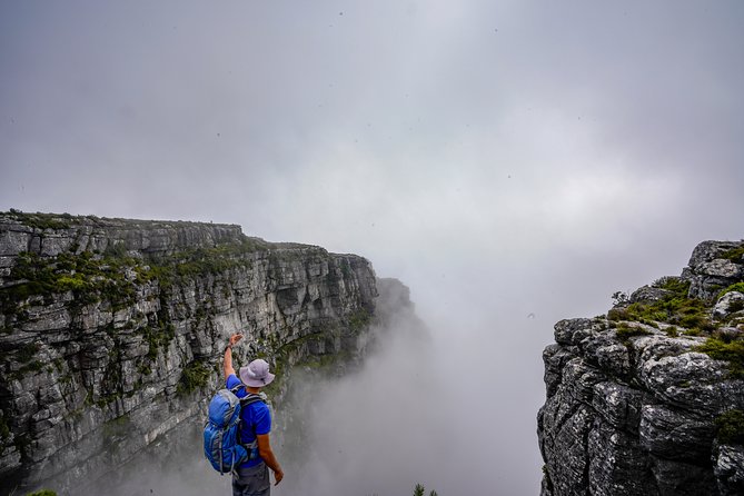 Hike Table Mountain with a Guide - Choose Route - Choosing between India Venster and Platteklip Gorge