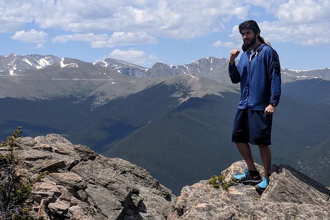 Hiking in the Rockies - Group hike tour near Denver - A flexible way to reach the Rockies from Denver