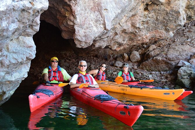 Hoover Dam & Hot Springs Kayak Tour with Lunch & Expert Guide - Who should book this Hoover Dam kayak tour?