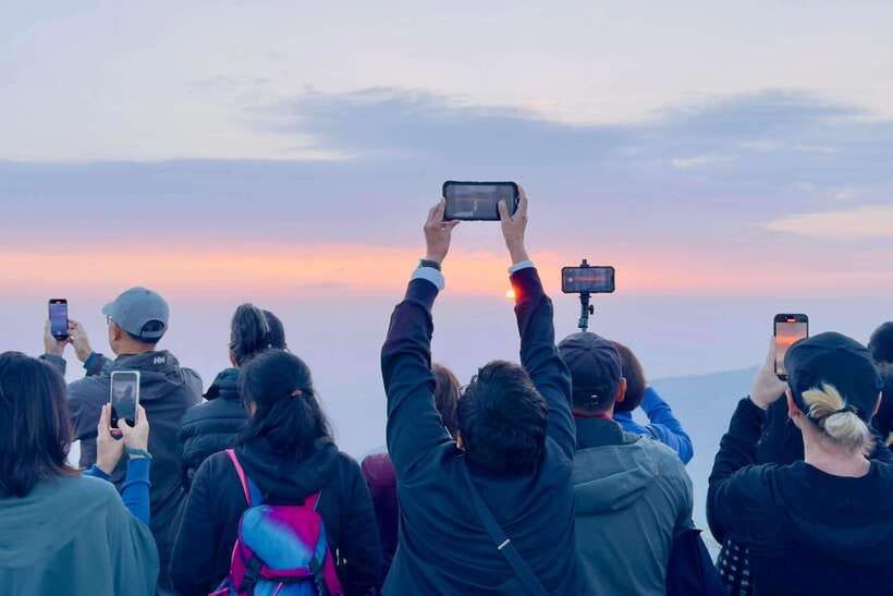 Kathmandu: Nagarkot Sunrise & Hike with Lunch -Private/Group - Breakfast with a view, at your own cost