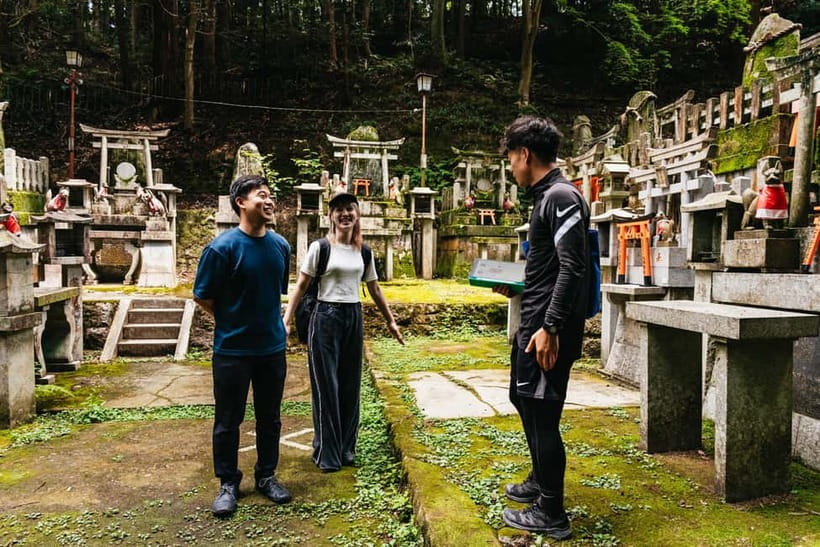 Kyoto: 3-Hour Fushimi Inari Shrine Hidden Hiking Tour - The summit altars and the forest descent
