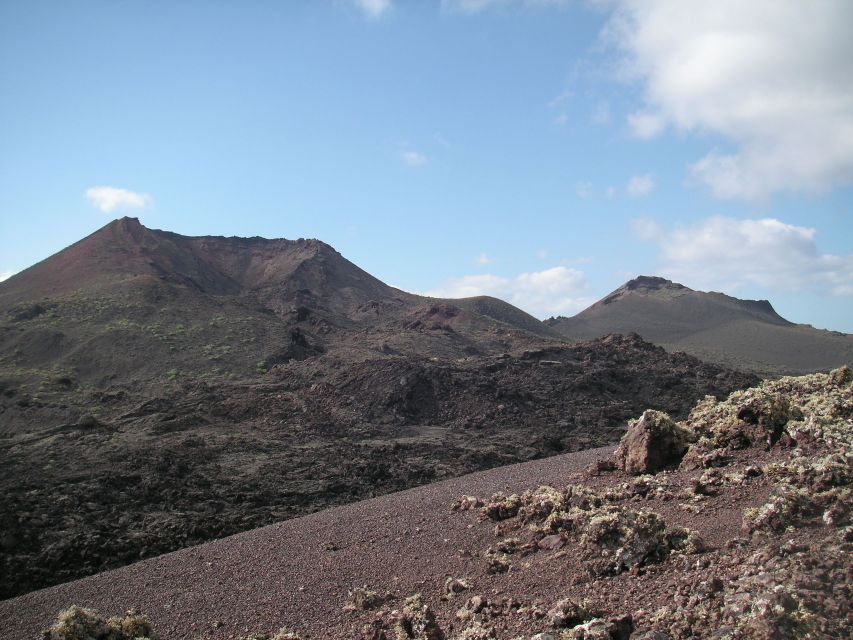 Lanzarote: Guided Volcano Hike with Transfers - A steady pace with plenty of explanation