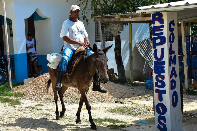 Let's do hiking in Punta Cana - Drinks, fruit, and what is included for $75