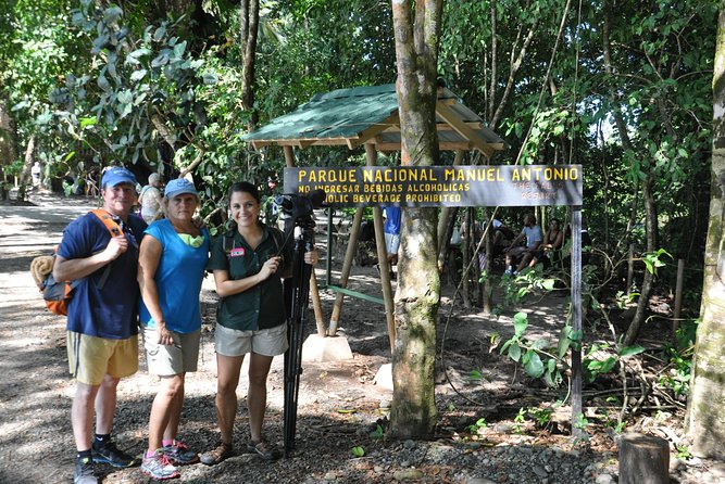 Manuel Antonio National Park Hiking Tour from Jacó - The beach stop at Playa Manuel Antonio