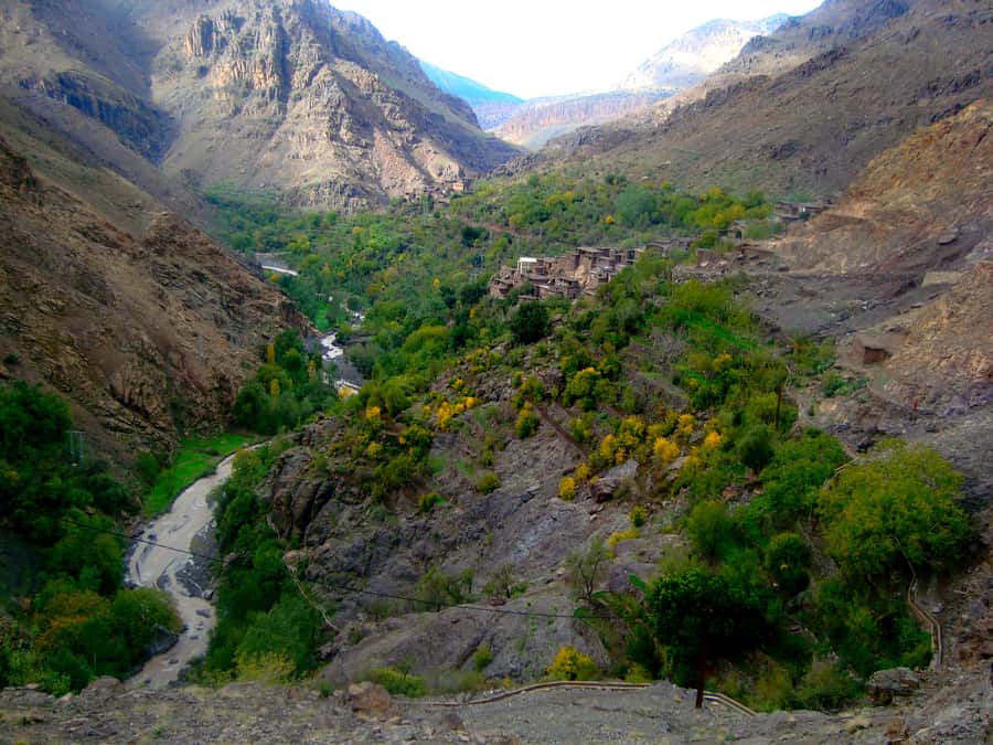 Marrakech: 2-Day Atlas Villages Trekking Tour - Choosing between a light walk and a longer trek