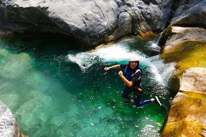Matacanes : Canyoning + Hiking + Water Jumps + Rappel + Caves - The waterfall jumps are the key test
