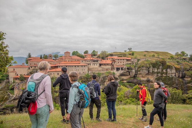 Meteora Small Group Hiking tour with Transfer and Monastery Visit - Varlaam and Saint Nicholas of Anapafsas