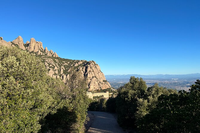 Montserrat very early : Hiking, Abbey, very small group - Albert’s guiding style and the small-group advantage