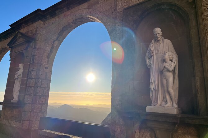 Montserrat very early : Hiking, Abbey, very small group - Who should book this Montserrat morning