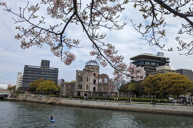 Morning Hiking Tour: Mt. Futaba & Hiroshima's History - Kinko Inari Shrine and the red torii path