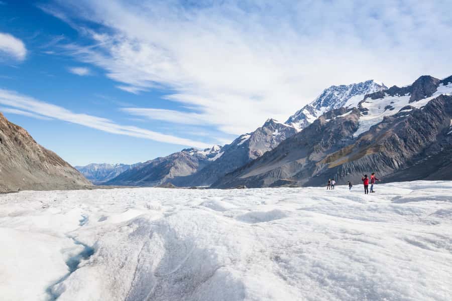 Mount Cook: 3 Hour Heli Hike to the Tasman Glacier - The strongest part of the experience: people and safety