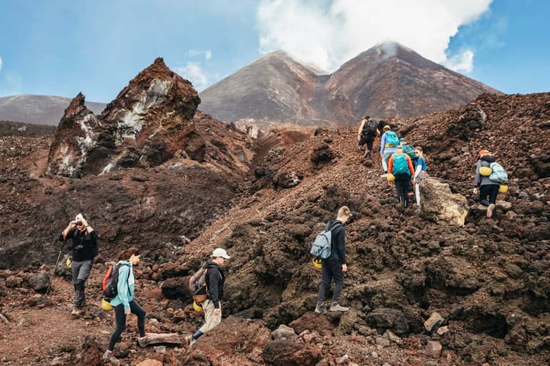 Mount Etna: Guided Trek 3,000 Meters to the Summit - The guides make the biggest difference
