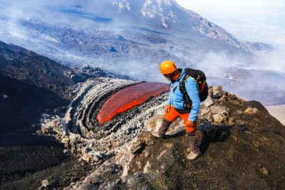 Mount Etna: Trek to 3000m with cable car and 4×4