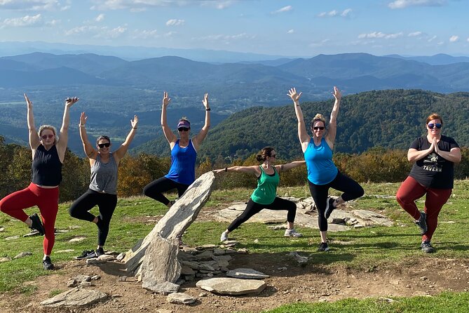 Mountaintop Yoga & Meditation Hike in Asheville - Small details that improve the day