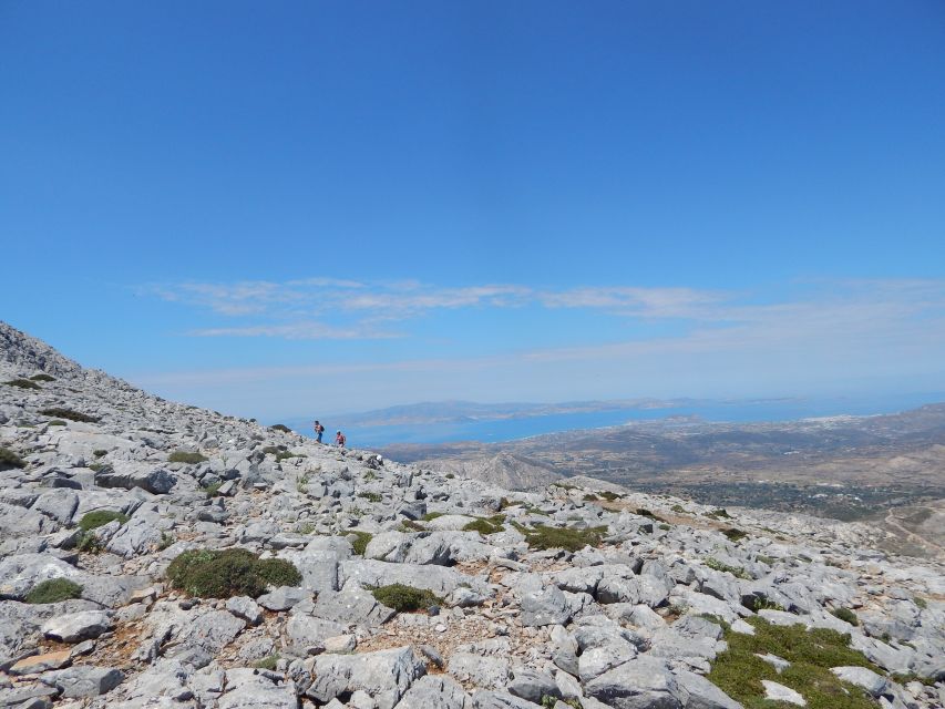 Naxos: Hike to the Top of Mount Zas with a Guide - The final rocky climb to 1,003 meters