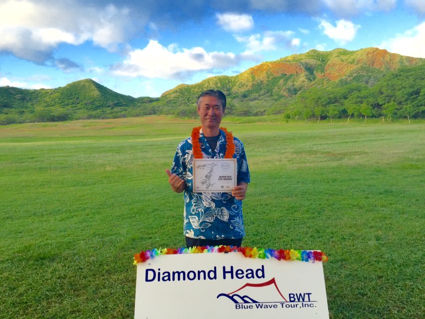 Oahu: Diamond Head Hike with Roundtrip Transportation - Why the 5 AM start is worth considering