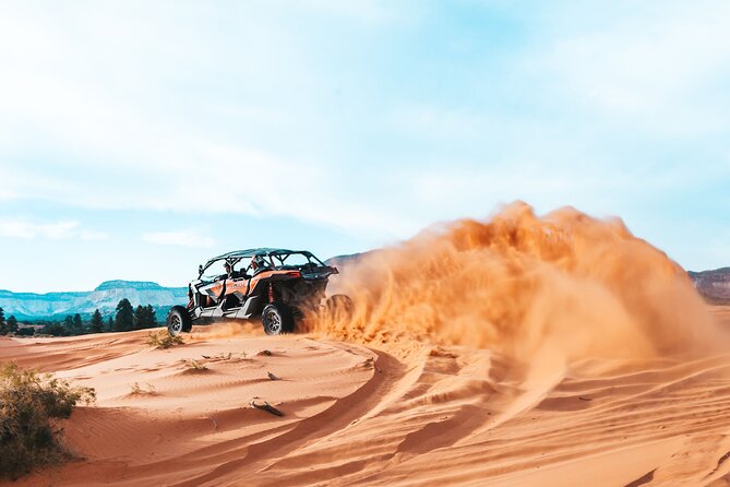 Peekaboo Slot Canyon UTV and Hiking Adventure - Walking inside Peekaboo Slot Canyon