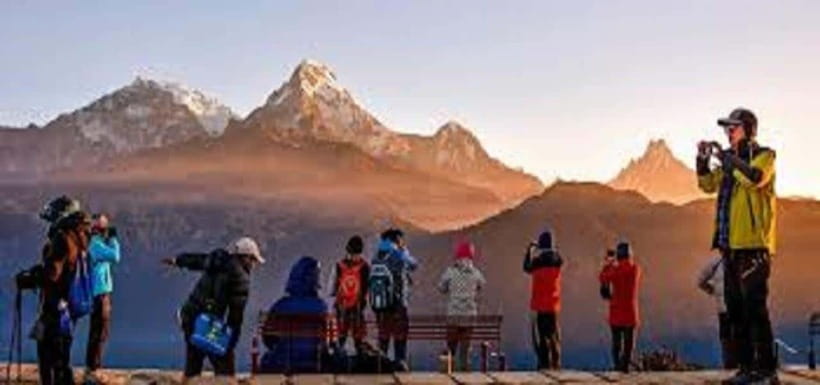 Pokhara: 3-Day Ghorephani and Poon Hill Private Trek - Guides, porters, and the human side of the trek