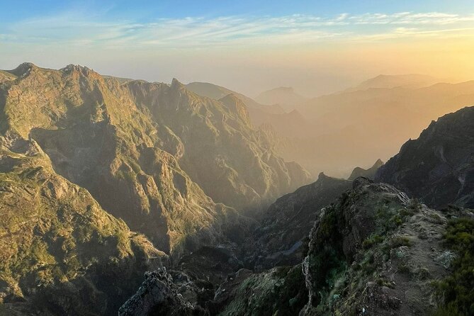 PR1 Sunrise Pico do Arieiro Self-Guided Hiking Transfer - Weather can change the whole character of the day