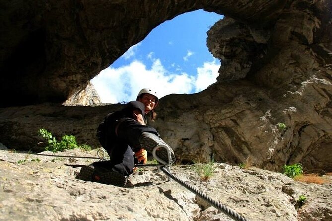 Private Hiking OR Climbing Experience in beaufitul gorges - The 40-minute walk back