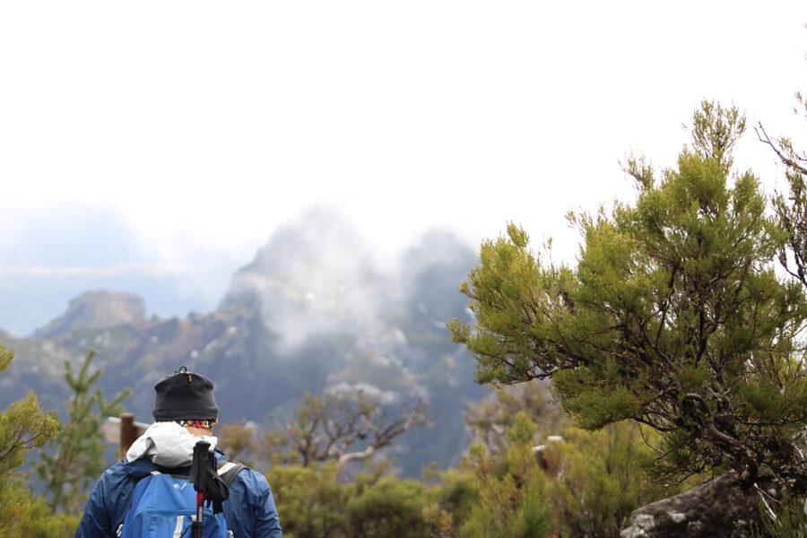 Private Sunrise Hike to Pico Ruivo with Hotel Pickup - Claudio’s style of guiding