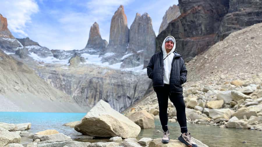 Puerto Natales: Base Torres Small Group Trekking - The uphill trail and its changing rhythm