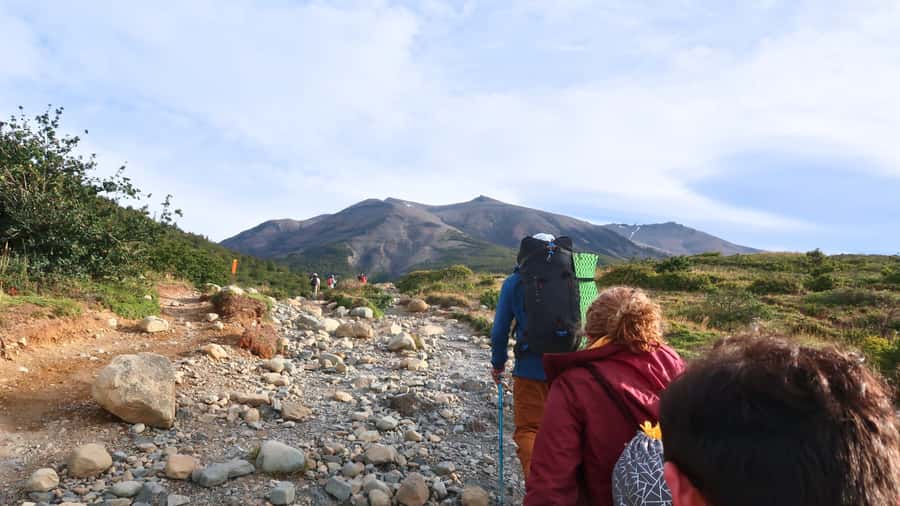 Puerto Natales: Base Torres Small Group Trekking - How the guides shape the day