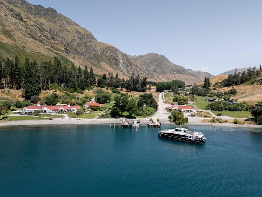 Queenstown: Walter Peak Horse Trek & Queenstown Lake Cruise - Who should book this experience