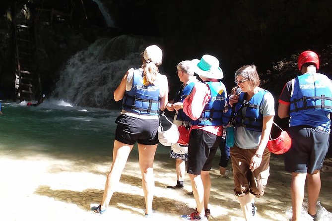 Rainforest Trek to Natural Pool - Taino Bay & Amber Cove ports - From the cruise center to the foothills