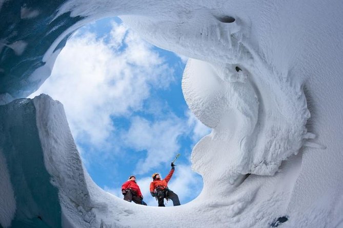 Reykjavik: South Coast, Waterfalls & Glacier Hike Small-Group - Skógafoss: a waterfall you can feel