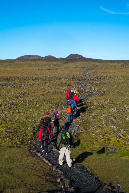 Reykjavik: Thrihnukagigur Volcano Guided Hiking Day Trip - Why going inside Thrihnukagigur is so unusual