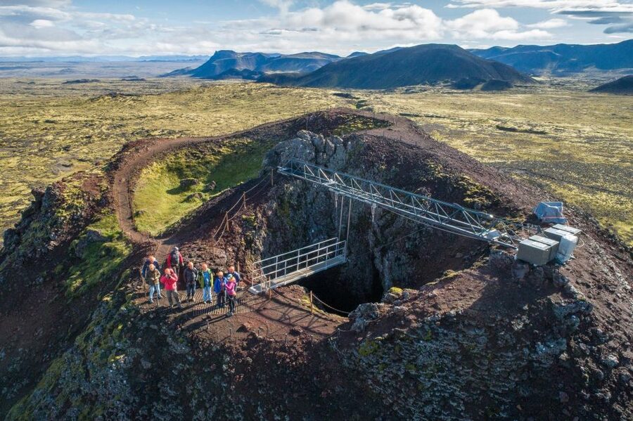 Reykjavik: Thrihnukagigur Volcano Guided Hiking Day Trip - Soup, hot drinks, and a practical finish