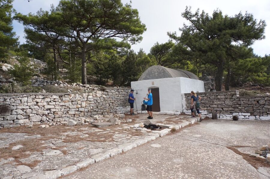 Rhodes: Hiking Tour to the Summit of Akramitis with Photos - A different route down through pine forest