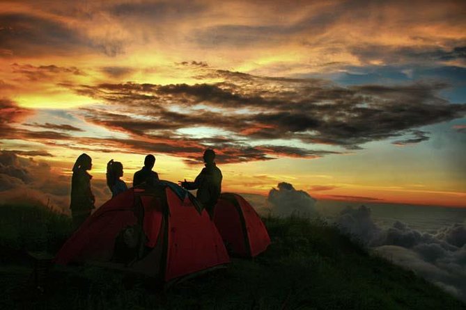 Rinjani Trekking 3D2N Summit - Day 1: A transfer to Senaru and a night before the climb