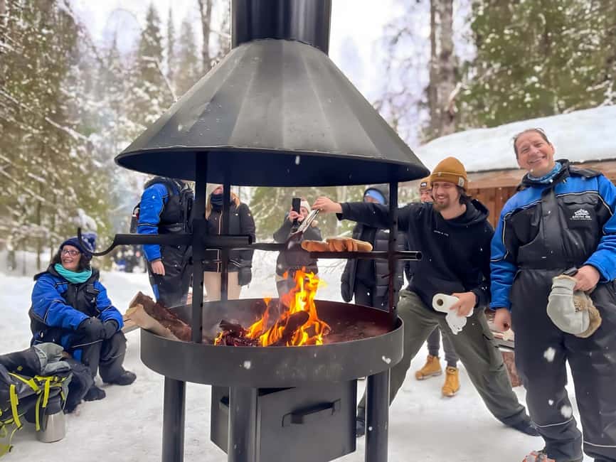 Rovaniemi: Korouoma Canyon Frozen Waterfalls Hike & BBQ - A fire, hot drinks, and grilled sausages