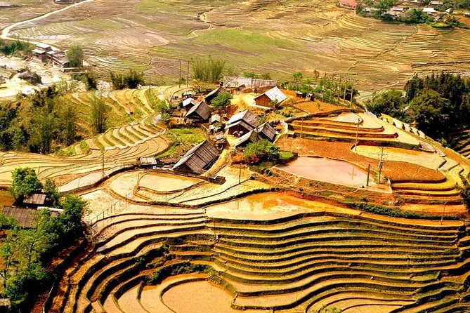 Sapa 3 Days 2 Nights Trekking Tour (1 Night In Ta Van Village, 1 Night In Hotel) - Day three: Giang Ta Chai, waterfalls, and the road back