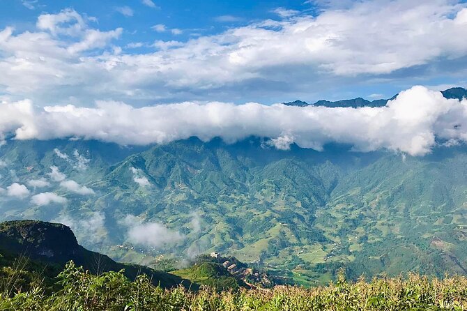 Sapa The Hidden Trail Trek 1 Day - Mountain & Rice Valley - Hang Da Village and the first mountain views