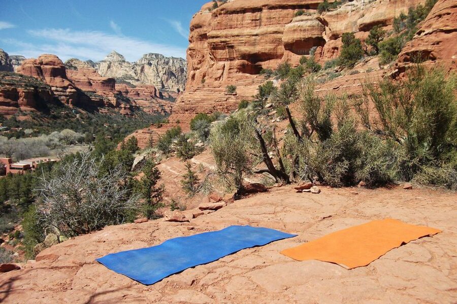 Sedona: Vortex Yoga Hiking Half-Day - Finding a calm place for yoga