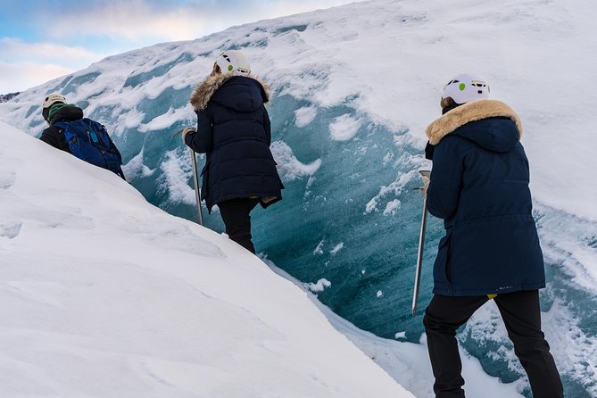 Skaftafell: Blue Ice Glacier Hike on Vatnajökull - One and a half hours on Falljökull