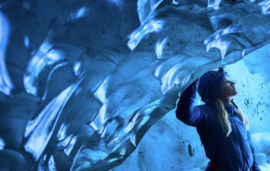 Skaftafell: Ice Cave Tour and Glacier Hike - Inside the natural ice cave