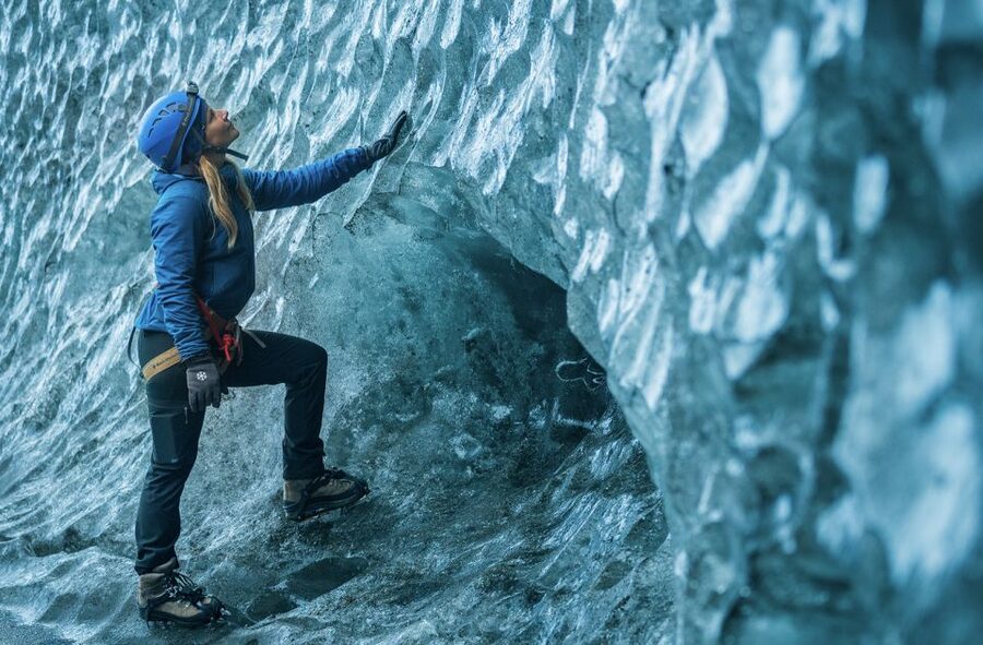 Skaftafell: Ice Cave Tour and Glacier Hike - How much walking should you expect?