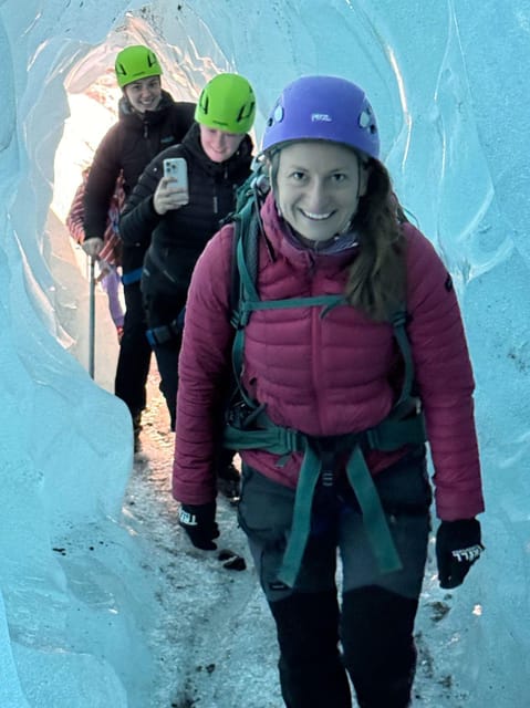 Skaftafell: Ice Cave Tour and Glacier Hike - Who should book this experience?