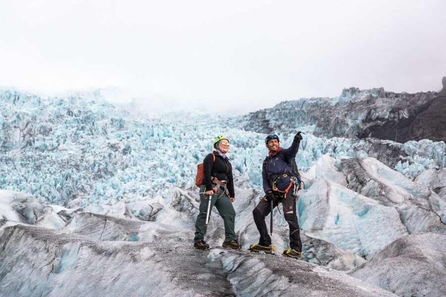 Skaftafell National Park: Falljokull Glacier Advanced Hike - Safety briefing and learning to use crampons