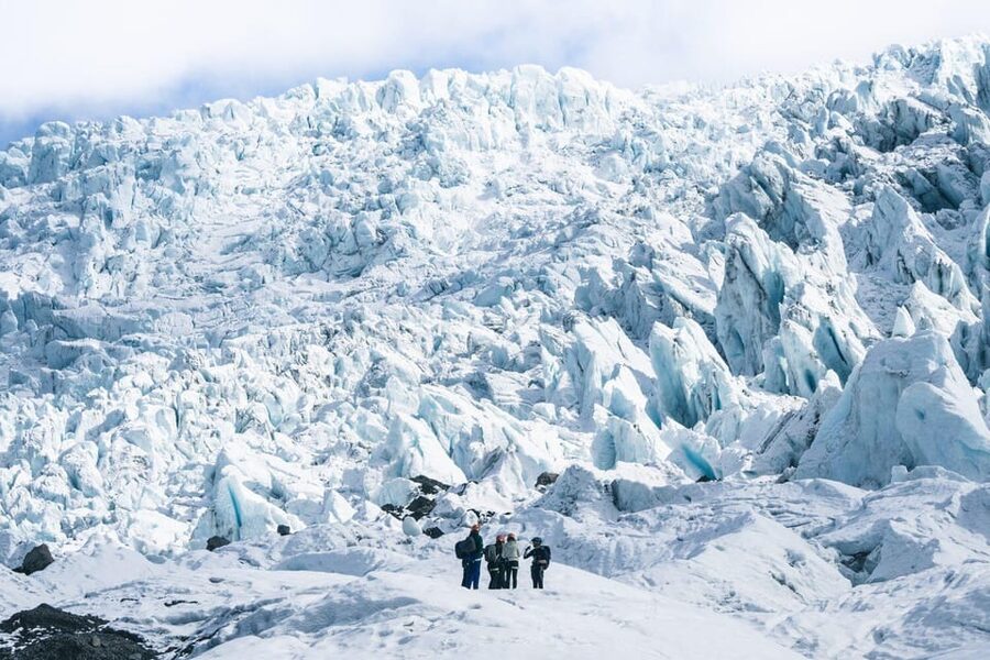 Skaftafell: Small-Group Vatnajökull Glacier Hike (Moderate) - Crampons, harnesses, and the first steps on ice