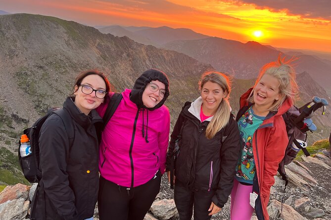 Snowdon Sunrise Hike - Walking through Snowdonia before dawn