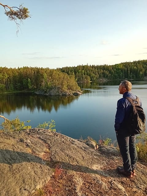 Stockholm: Sunset Hike in Tyresta National Park with Meal - Who should book this evening in Tyresta?